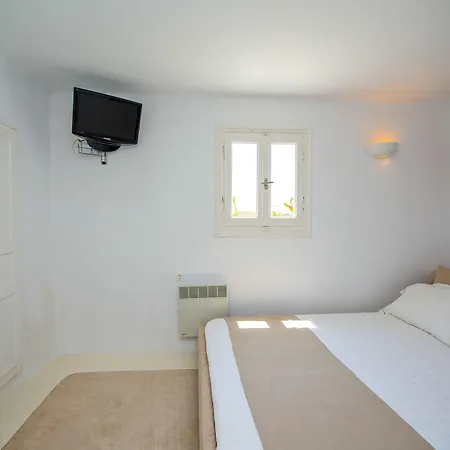 Newly-built Private Luxury Villa Ano Mera